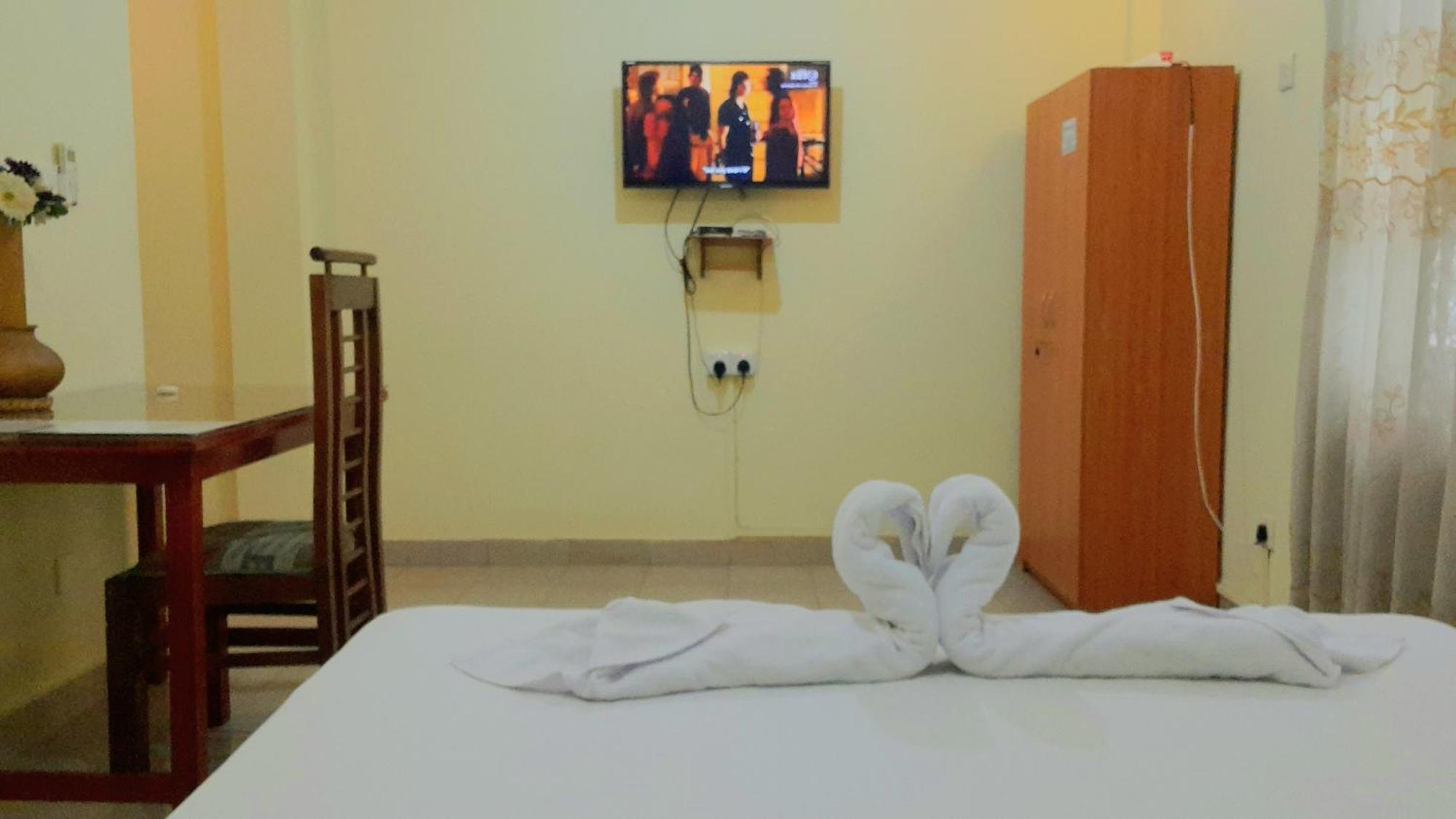 Madara Hotel Хорана Экстерьер фото